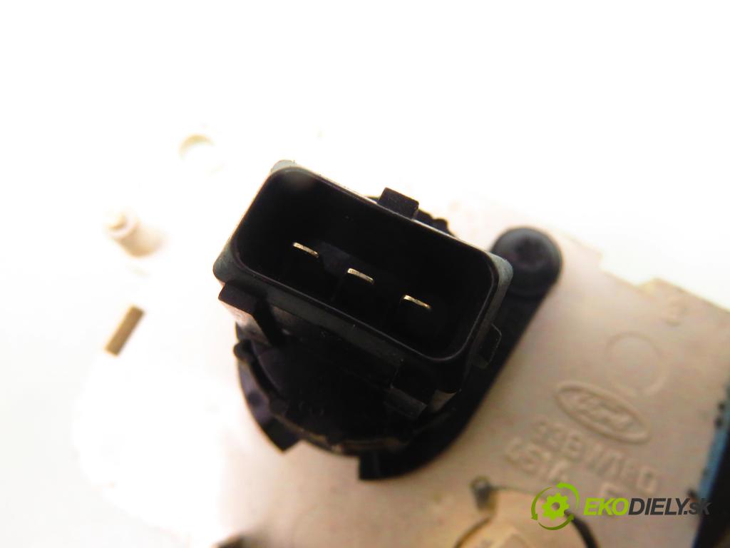 FORD MONDEO I (GBP) HB 1995 66,00 1.6 i 16V 1597,00 Panel kúrenia 93BW18D451A