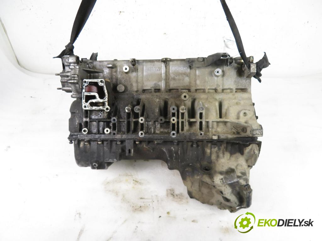 BMW 5 (E39) SEDAN 1996 100,00 520 i 136 - M52 B20 (206S3) 1991,00 blok Motor 1748450 (Blok motora)