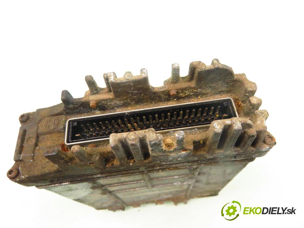 RENAULT ESPACE III (JE0_) MINIVAN 2002 72,00 1.9 dTi (JE0M) - F9Q 722 1870,00 řídící jednotka motora 0281010143; 8200059880; HOM7700113283