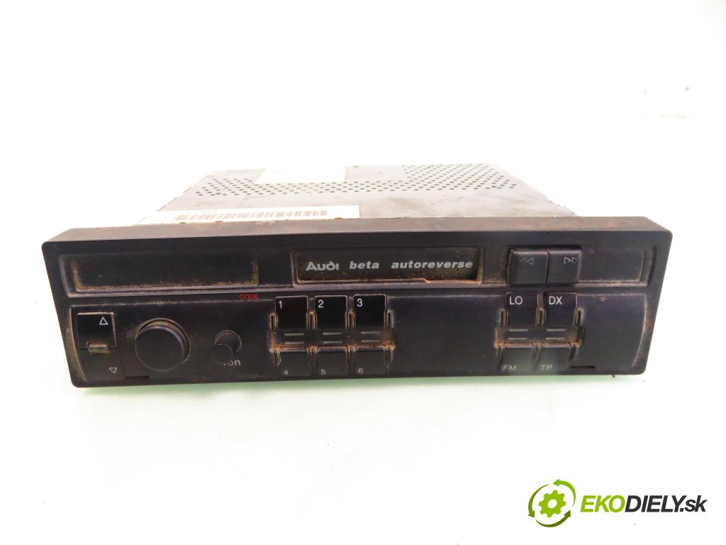 AUDI A4 (8D2, B5) SEDAN 1995 66,00 1.9 TDI - 1Z 1896,00 RADIO Modul 4D0035152