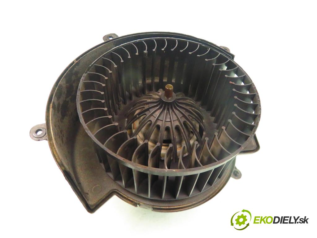 OPEL ZAFIRA A Nadwozie Wielkopojemne (MPV) (T98) MINIVAN 2002 92,00 2.2 DTI 16V - Y 22 DTR 2172,00 Ventilátor vetráku 90437893 ; 9002249