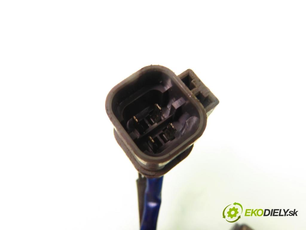 NISSAN TERRANO II (R20) TERENOWY 1998 85,00 2.4 4WD - KA24E 2389,00 Motorček krokový (Motorček krokový)