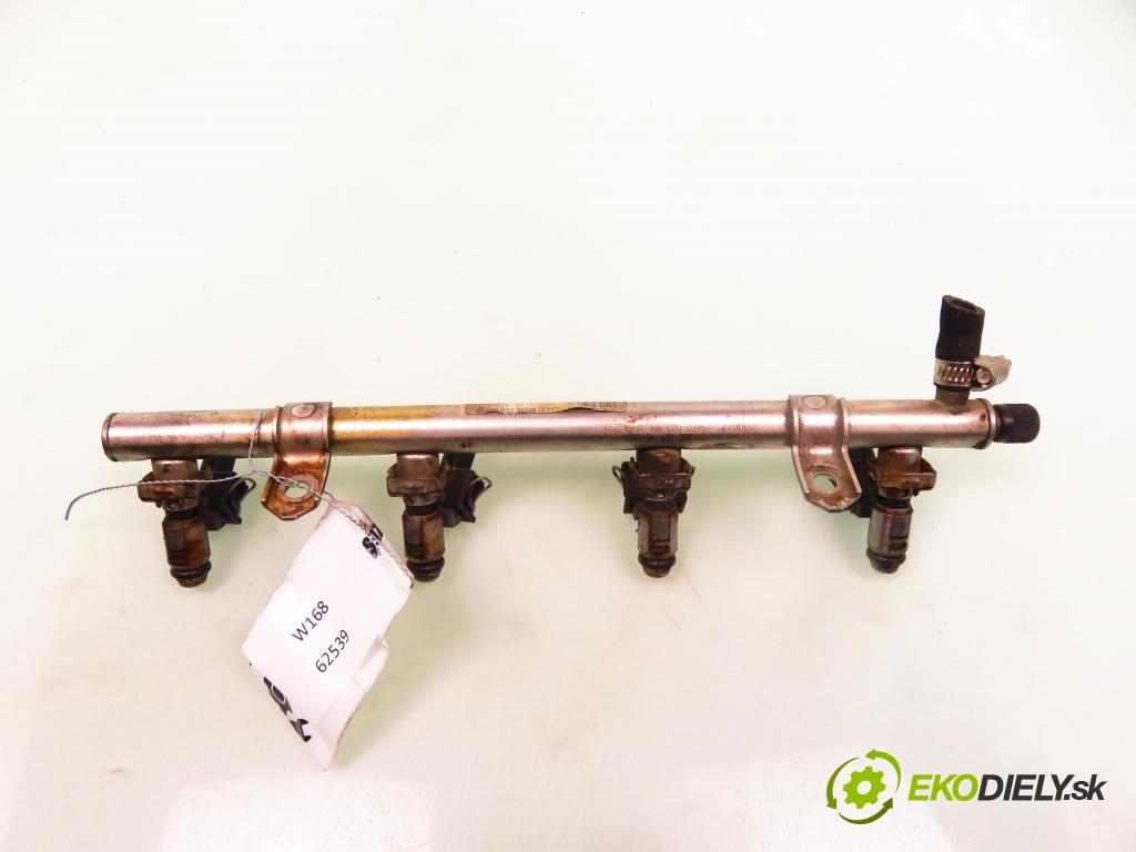 MERCEDES-BENZ VANEO (414) KOMBIVAN 2003 92,00 1.9 (414.700) - M 166.991 1898,00 Lišta vstrekovacia A1660700395; 96610002 (Vstrekovacie lišty)