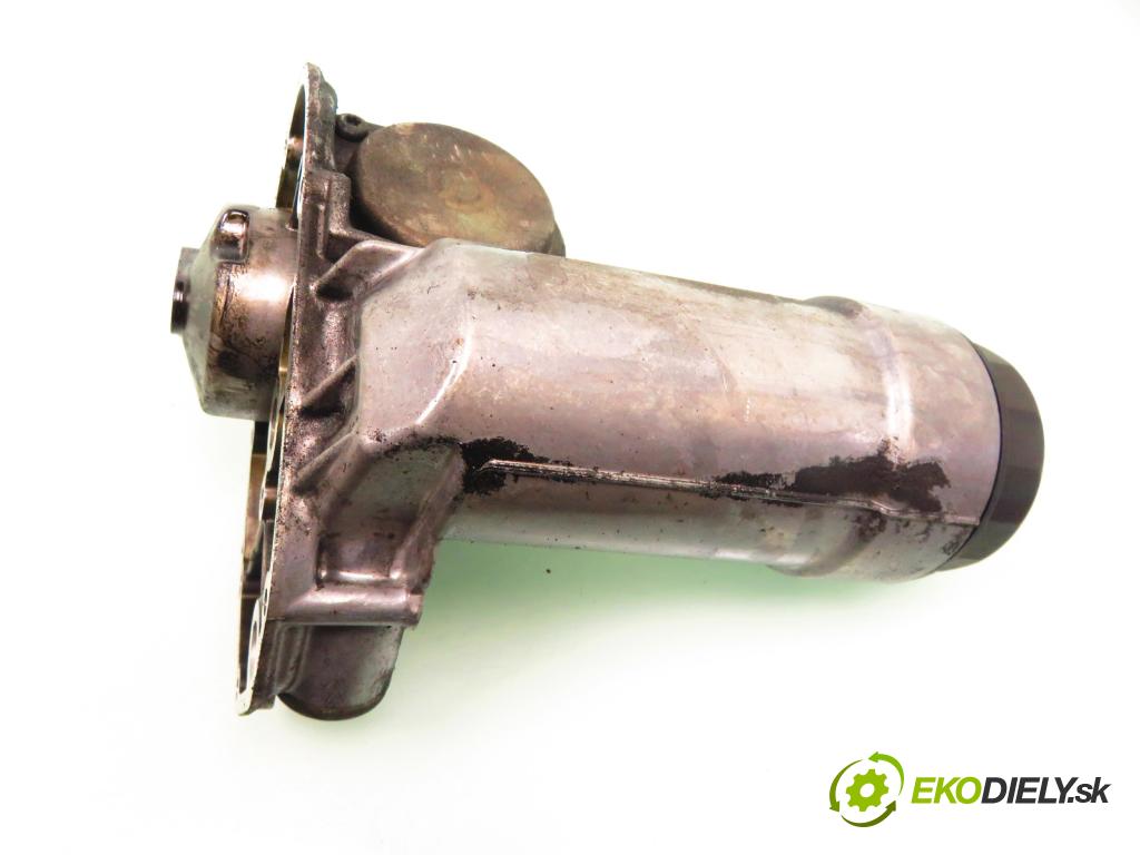 AUDI A4 Avant (8E5, B6) KOMBI 2001 114,00 2.5 TDI - AYM 2496,00 Obal filtra oleja 059115405F (Obal olejového filtra)