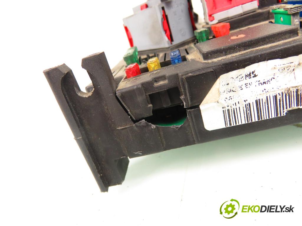 CITROEN C3 I (FC_) HB 2002 66,00 1.4 16V HDi - 8HY (DV4TED4) 1398,00 MODUL BSI S118085200H