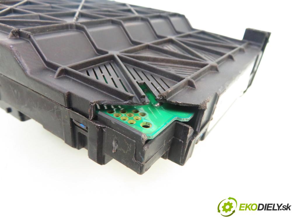 CITROEN C3 I (FC_) HB 2003 44,00 1.1 i - HFX (TU1A) 1124,00 MODUL BSI S118085100; 9650585880