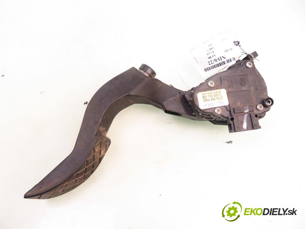 AUDI A4 Avant (8E5, B6) KOMBI 2002 96,00 2 - ALT 1984,00 Potenciometer plynu 8E1723523C ; 6PV00837500 (Potenciometer plynového pedálu)