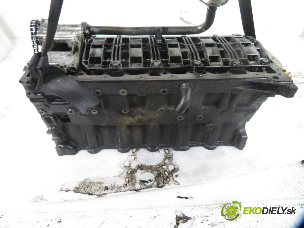 BMW 5 (E39) SEDAN 1999 135,00 3.0 530 d 184 - M57 D30 (306D1) 2926,00 blok Motor 2246643; M57D30; 670815720 (Blok motora)