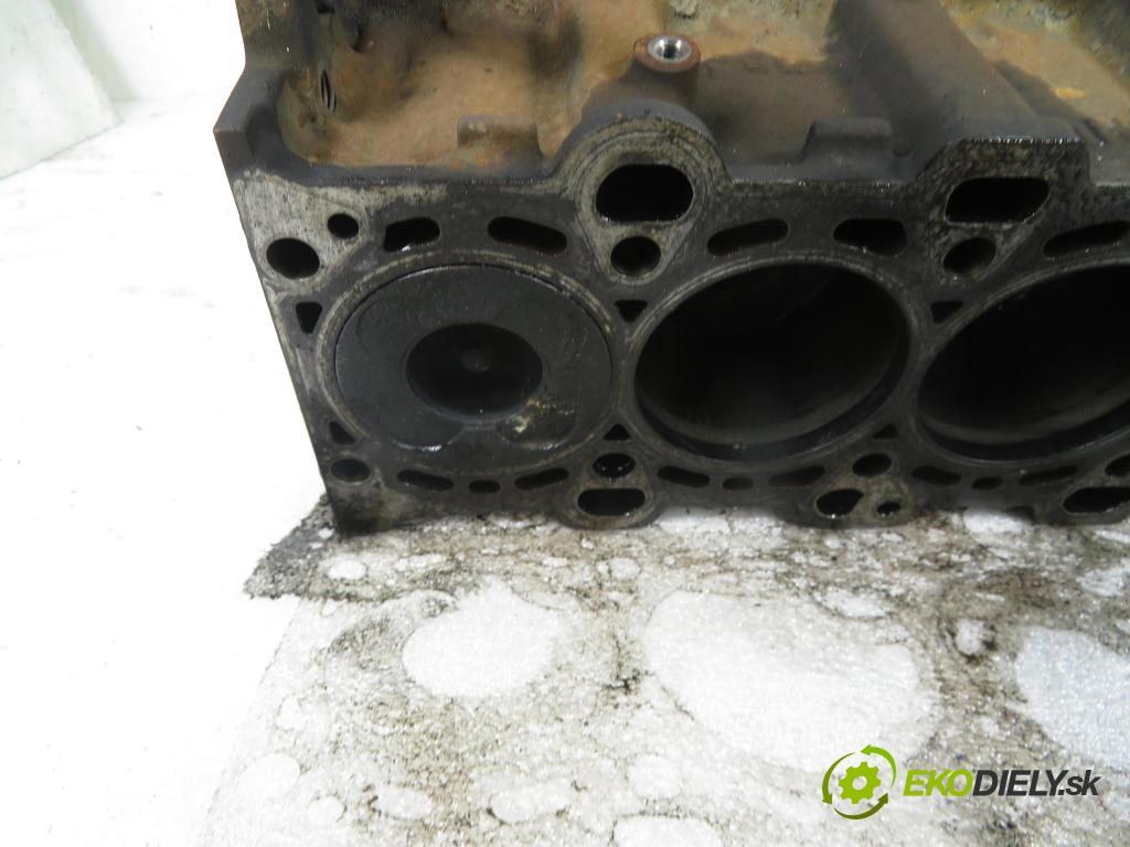 BMW 5 (E39) SEDAN 1999 135,00 3.0 530 d 184 - M57 D30 (306D1) 2926,00 blok Motor 2246643; M57D30; 670815720 (Blok motora)