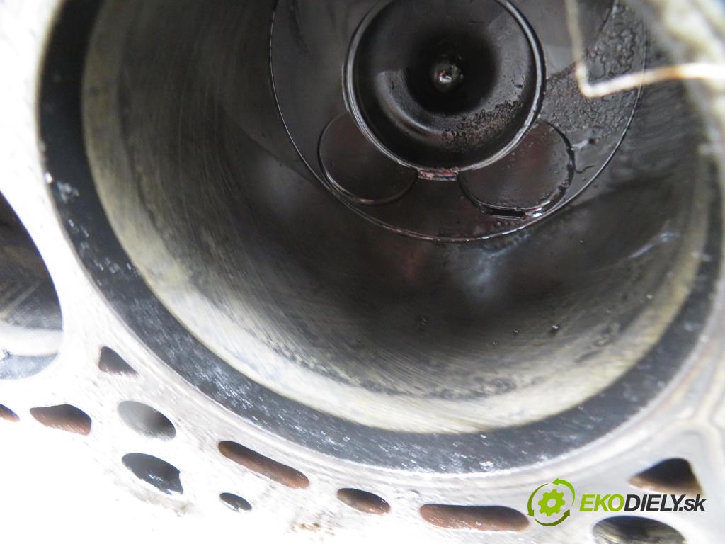 BMW 5 (E39) SEDAN 1999 135,00 3.0 530 d 184 - M57 D30 (306D1) 2926,00 blok Motor 2246643; M57D30; 670815720 (Blok motora)