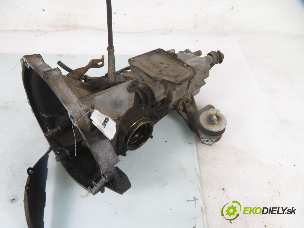 FIAT CINQUECENTO (170_) HB 1996 22,00 0.7 i (170AD) - 170 A.046 704,00 Prevodovka MANUALNA