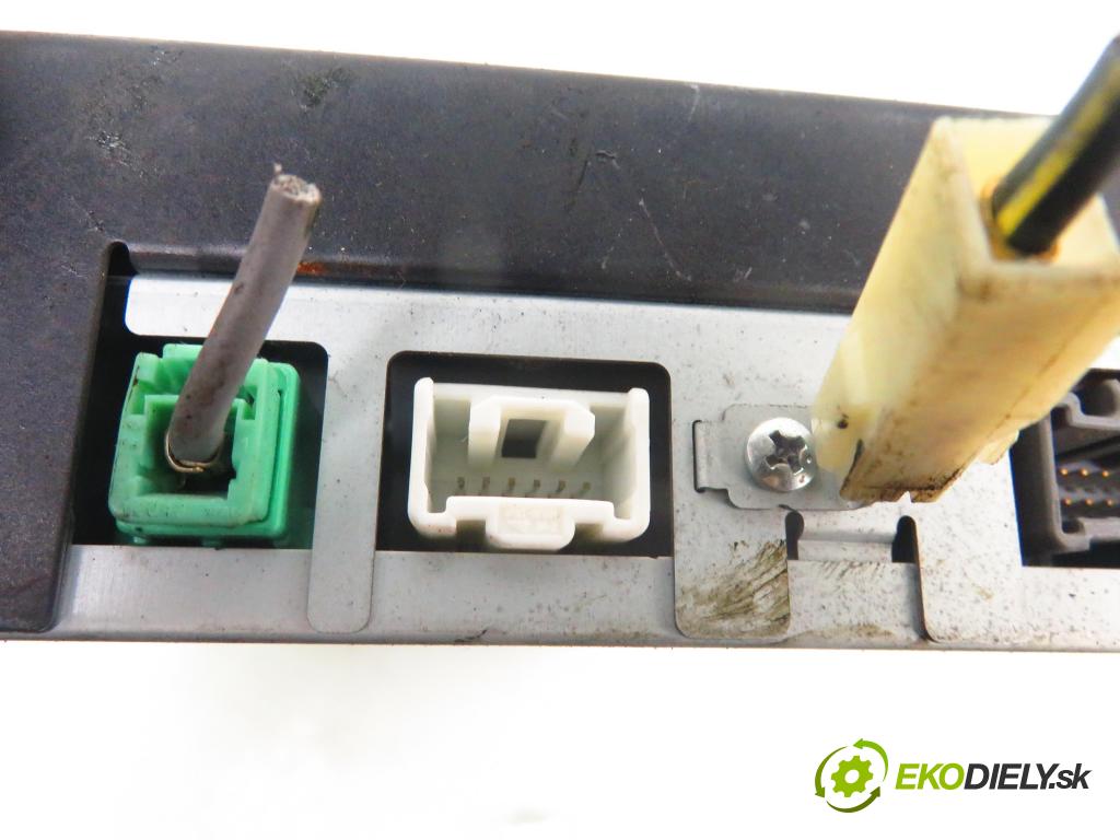 MAZDA 5 (CR19) MINIVAN 2006 105,00 2.0 MZR-CD 143 - RF7J 1998,00 čítač navigácie CC33668FXB; 4621008593 (Ostatné)