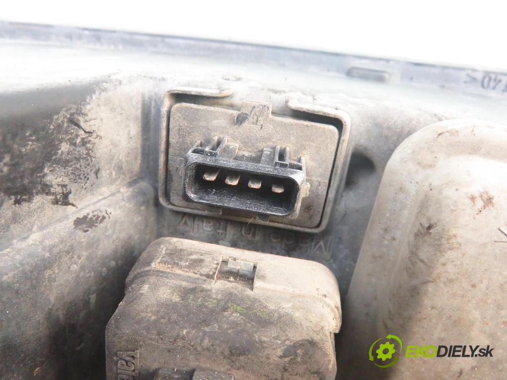 FIAT BRAVO I (182_) HB 2000 60,00 1.2 16V 80 - 182 B2.000 1242,00 Svetlo PP 88201558