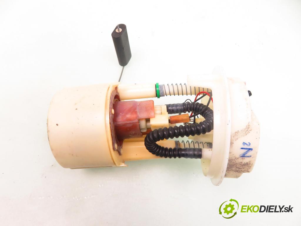RENAULT TWINGO I (C06_) HB 1998 43,00 1.2 58 - D7F 700 1149,00 pumpa paliva 7700420073
