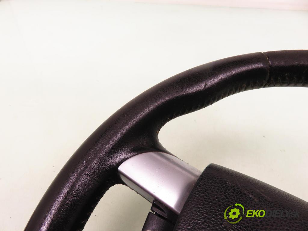 FORD FOCUS C-MAX (DM2) MINIVAN 2005 85,00 1.8 TDCi - KKDA 1753,00 Volant  (Volanty)