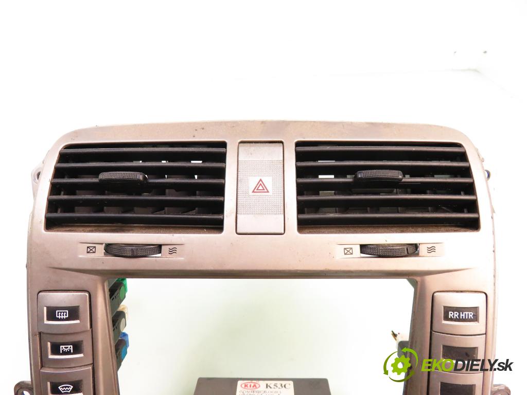 KIA CARNIVAL I (UP) MINIVAN 2001 93,00 2.9 TD - J3 2902,00 Panel kúrenia KLIMATIZACE: 0K53C6119X