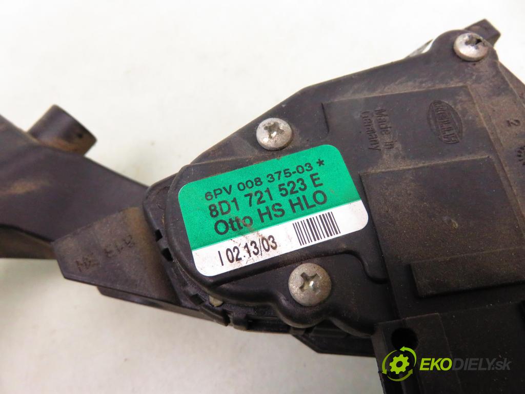 AUDI A6 (4B2, C5) SEDAN 2003 125,00 2.4 - BDV 2393,00 Potenciometer plynu 8D1721523E ; 6PV00837503 (Potenciometer plynového pedálu)