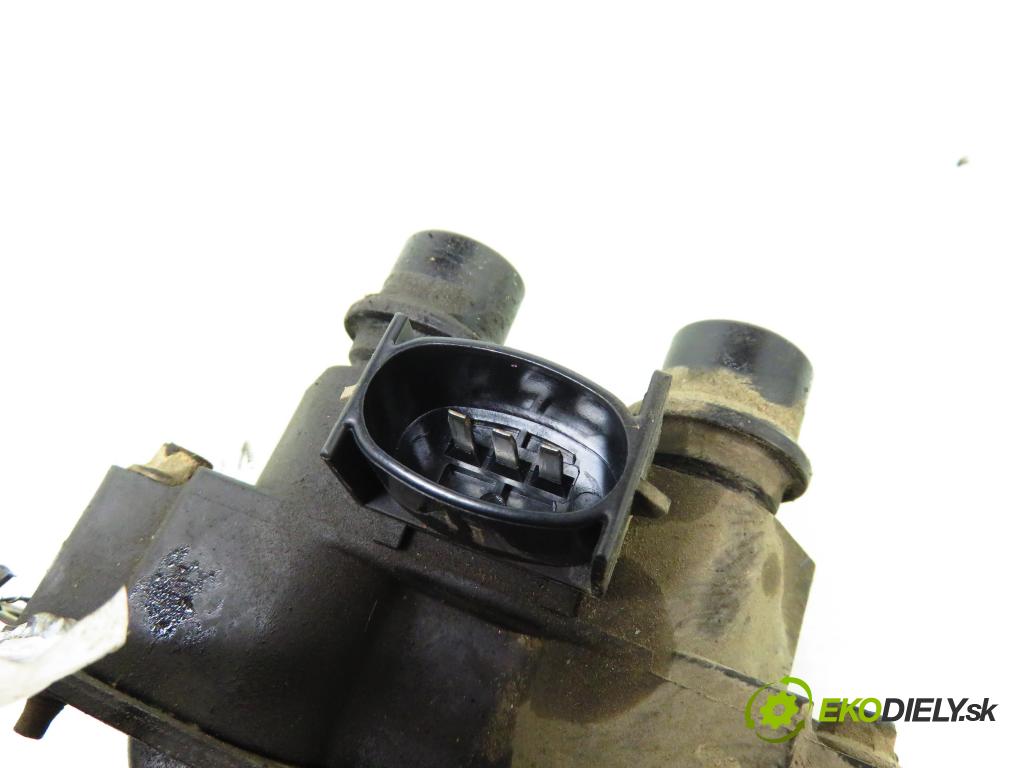 FORD KA (RB_) HB 1999 44,00 1.3 i - BAA 1299,00 Cievka zapaľovacia 88SF12029A2A ; 98BF12237AA