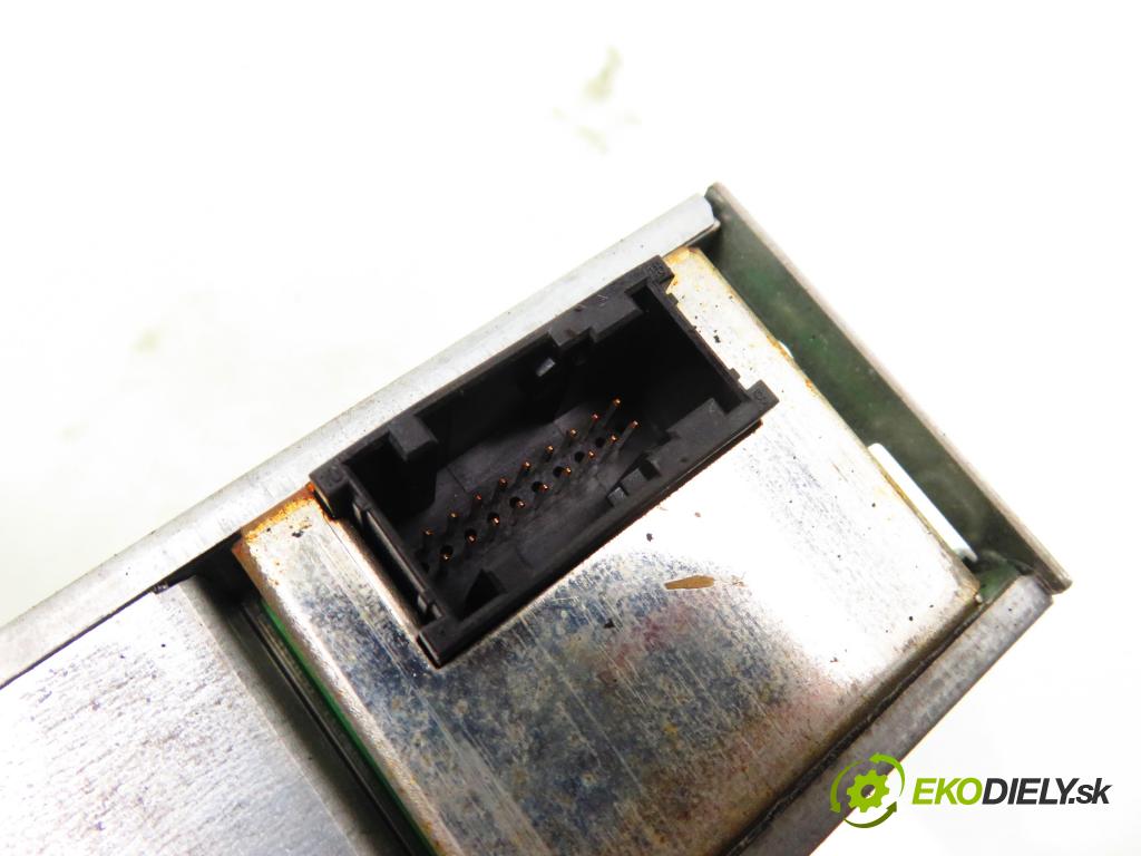 RENAULT ESPACE IV (JK0/1_) MINIVAN 2002 110,00 2.2 dCi (JK0H) 150 - G9T 742 2188,00 čítač navigácie 8200149801 (Ostatné)