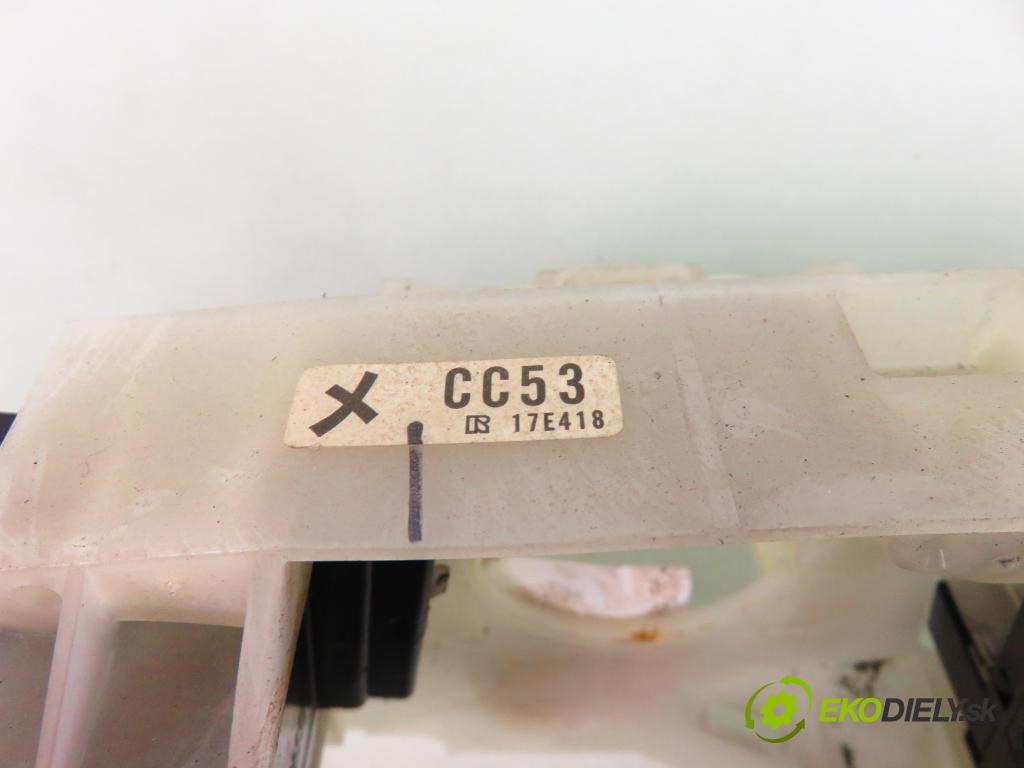 MAZDA 5 (CR19) MINIVAN 2006 107,00 2 - LFF7 1999,00 páčka/prepínač CC5317E418