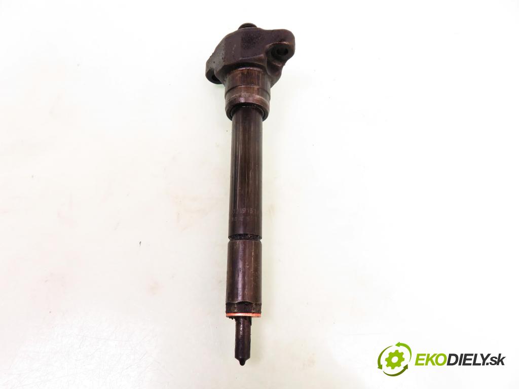 BMW 3 (E46) SEDAN 2001 100,00 320 d 136 - M47 D20 (204D1) 1951,00 vstrekovač 0432191528 (Vstrekovač paliva)