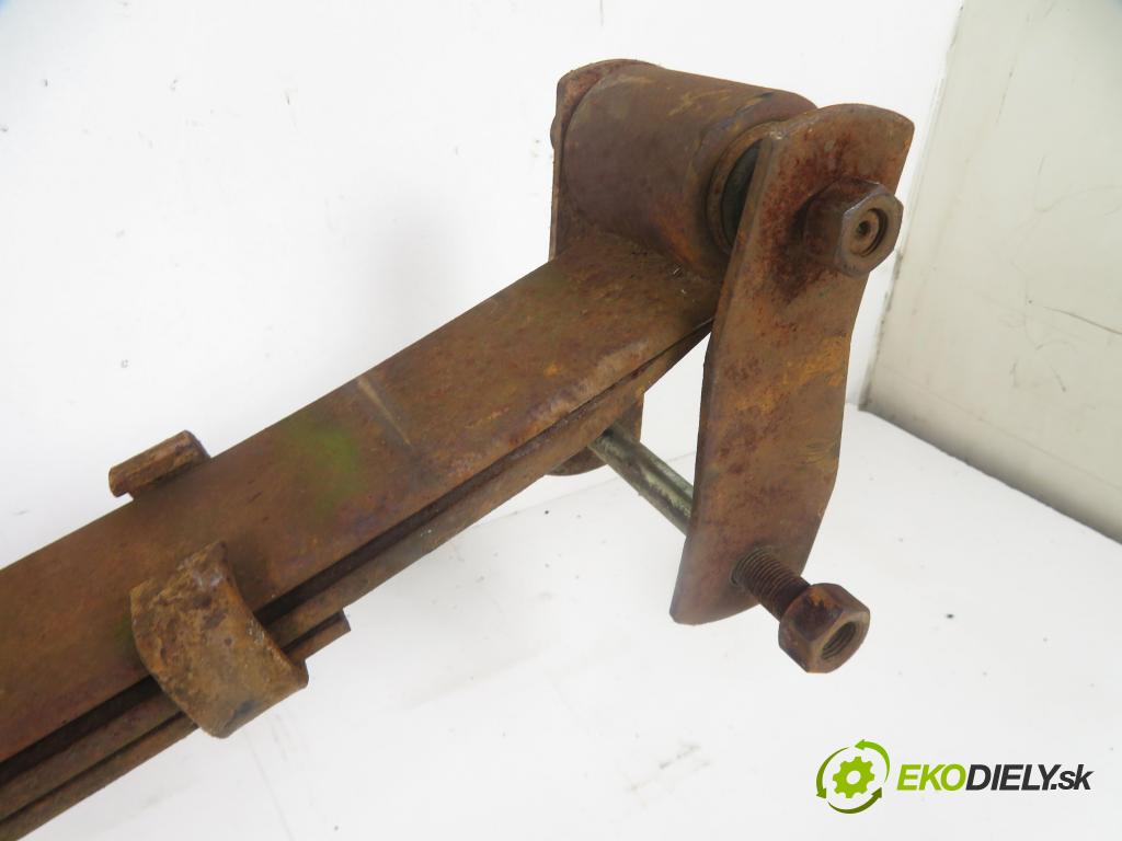 DAEWOO LUBLIN II Platforma / podwozie VAN 1998 66,00 2.4 TD (3354) - 4CT90-1 2417,00 Listové pero predný