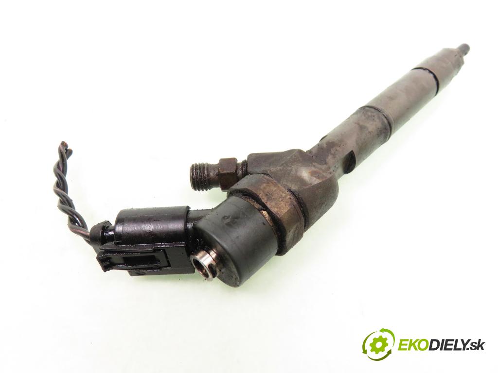 MERCEDES-BENZ KLASA A (W168) HB 2001 70,00 A 170 CDI 95 - OM 668.942 1689,00 vstrekovač 0445110015; A6680700687 (Vstrekovače)