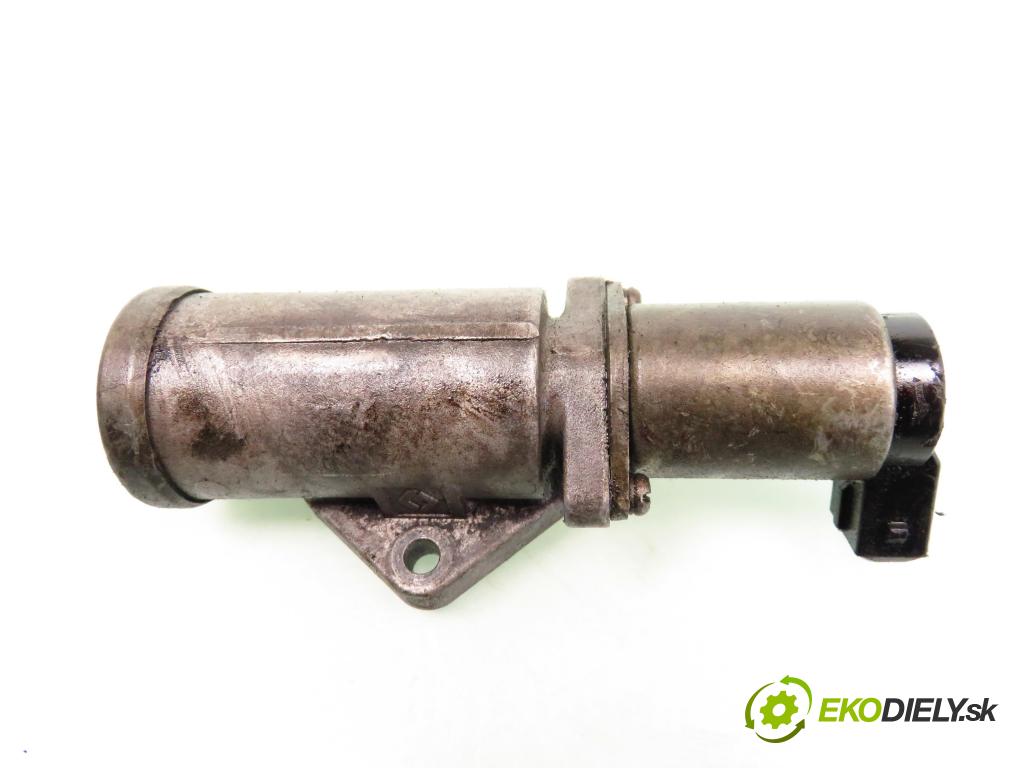 VOLVO V40 Kombi (645) KOMBI 1998 147,00 1.9 T4 - B 4194 T 1855,00 Motorček krokový  (Motorček krokový)