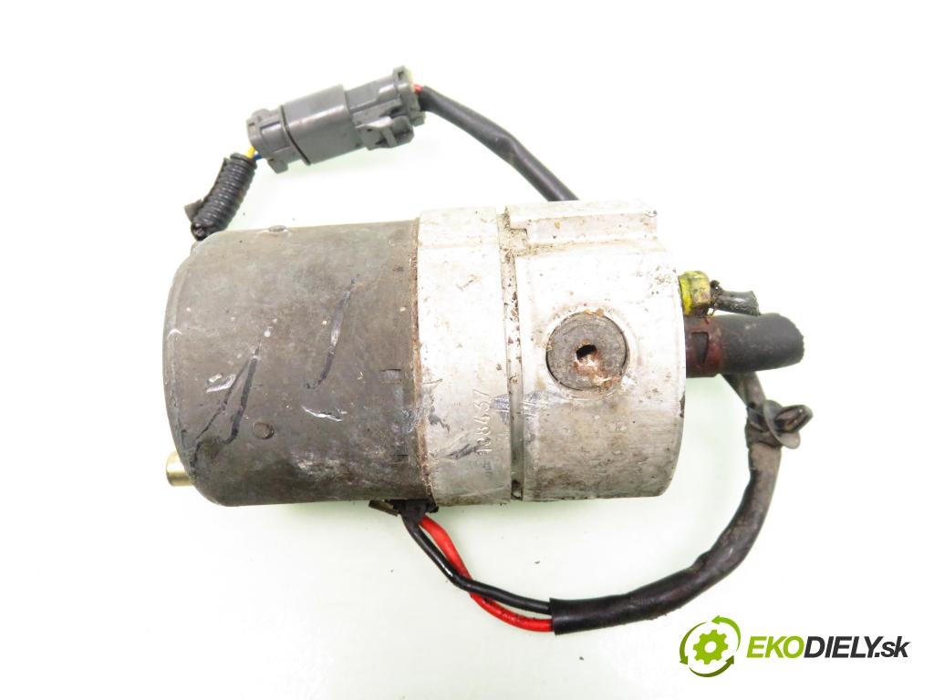 HONDA LEGEND III (KA) SEDAN 2000 153,00 3.5 i 24V (KA9) - C35A2 3474,00 Pumpa ABS 0130108103 (Pumpy ABS)