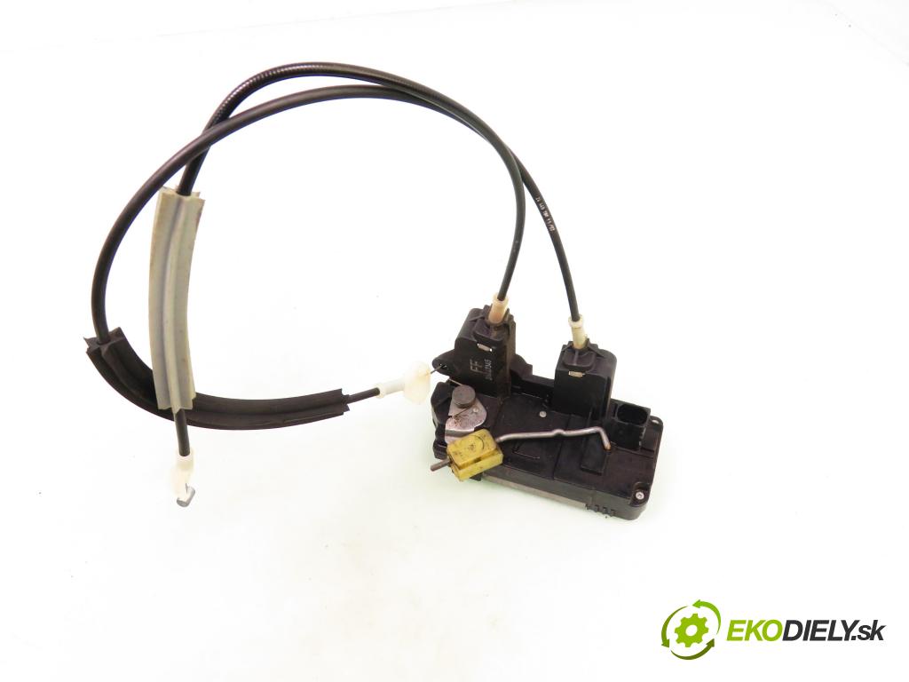 OPEL SIGNUM KOMBI 2003 114,00 2.2 direct - Z 22 YH 2198,00 zámok 24447345