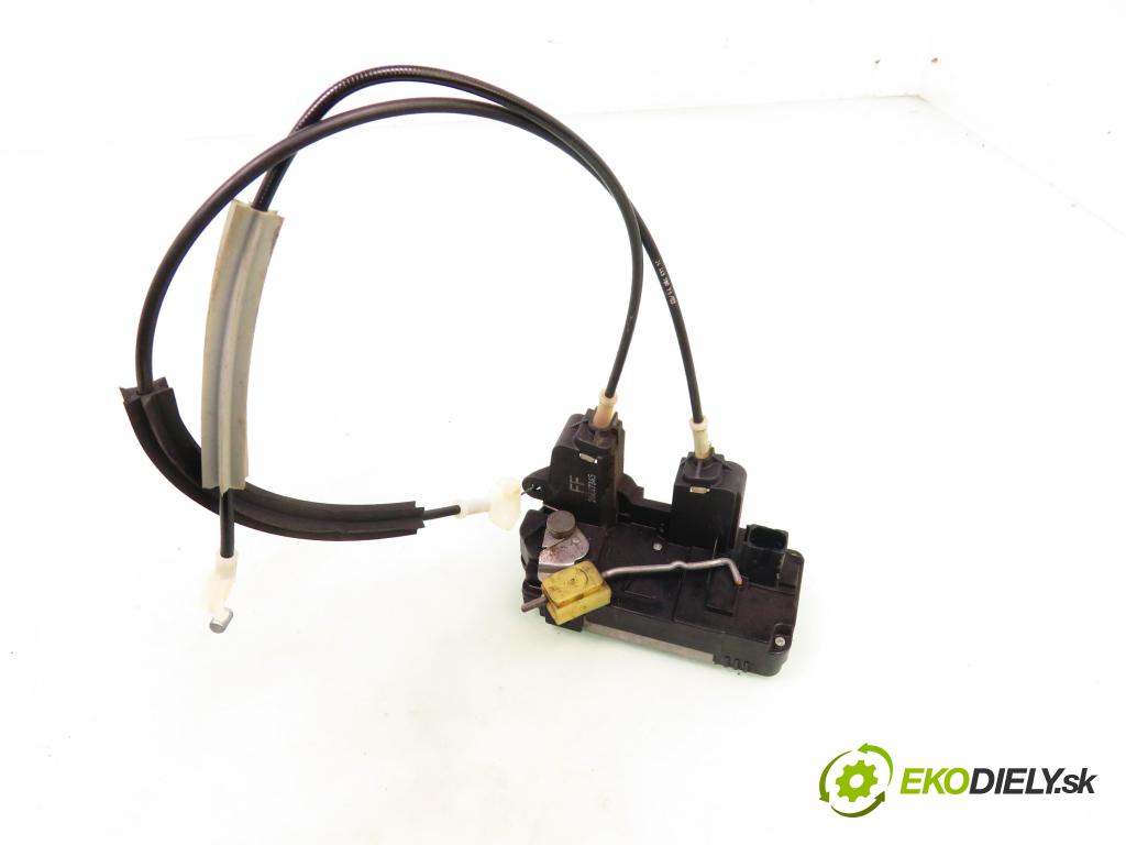 OPEL SIGNUM KOMBI 2003 114,00 2.2 direct - Z 22 YH 2198,00 zámok 24447345