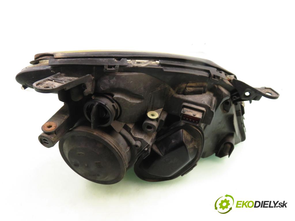 OPEL SIGNUM KOMBI 2003 114,00 2.2 direct - Z 22 YH 2198,00 Svetlo LP 15588700
