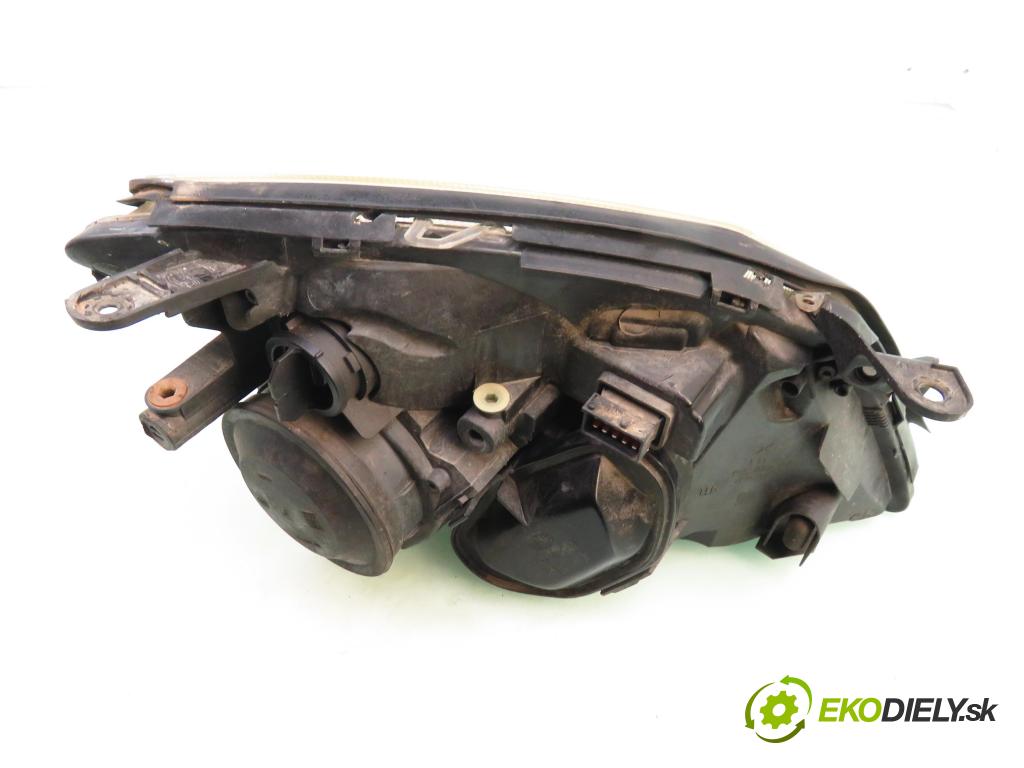 OPEL SIGNUM KOMBI 2003 114,00 2.2 direct - Z 22 YH 2198,00 Svetlo LP 15588700