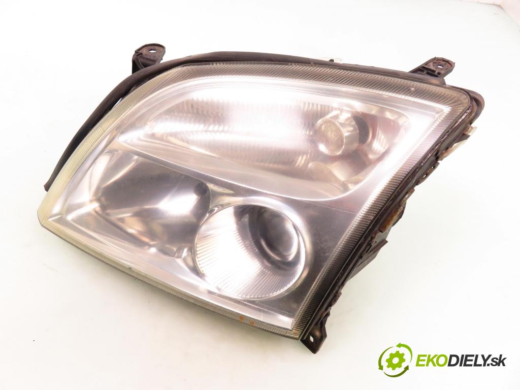 OPEL SIGNUM KOMBI 2003 114,00 2.2 direct - Z 22 YH 2198,00 Svetlo LP 15588700