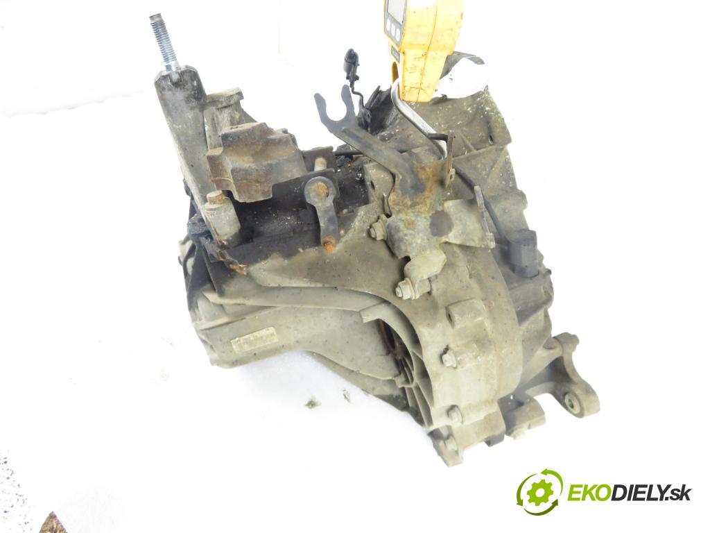 FORD FOCUS Turnier (DNW) KOMBI 2003 74,00 1.8 TDCi - FFDA 1753,00 Prevodovka MANUALNA 2S4R7002PA; T1GB1100403174941