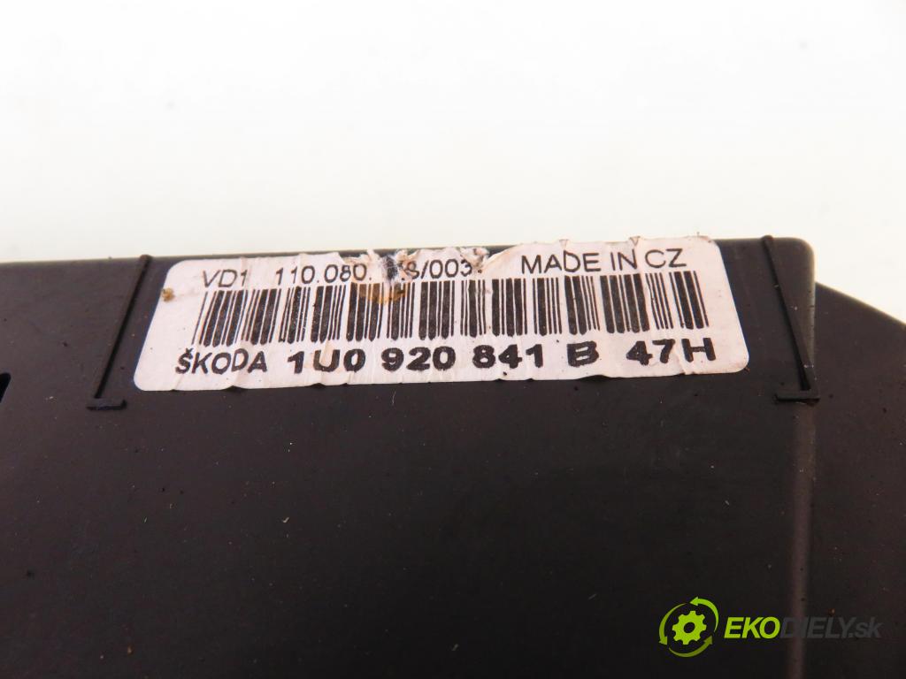 SKODA OCTAVIA I (1U2) SEDAN 2003 85,00 2.0 8V 116  - APK 1984,00 Prístrojovka elektrický 1U0920841B