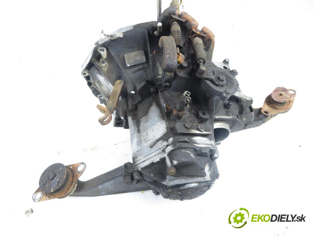FIAT UNO (146_) HB 2000 33,00 45 0.9 - 146 A1.000 903,00 Prevodovka MANUALNA 7777478