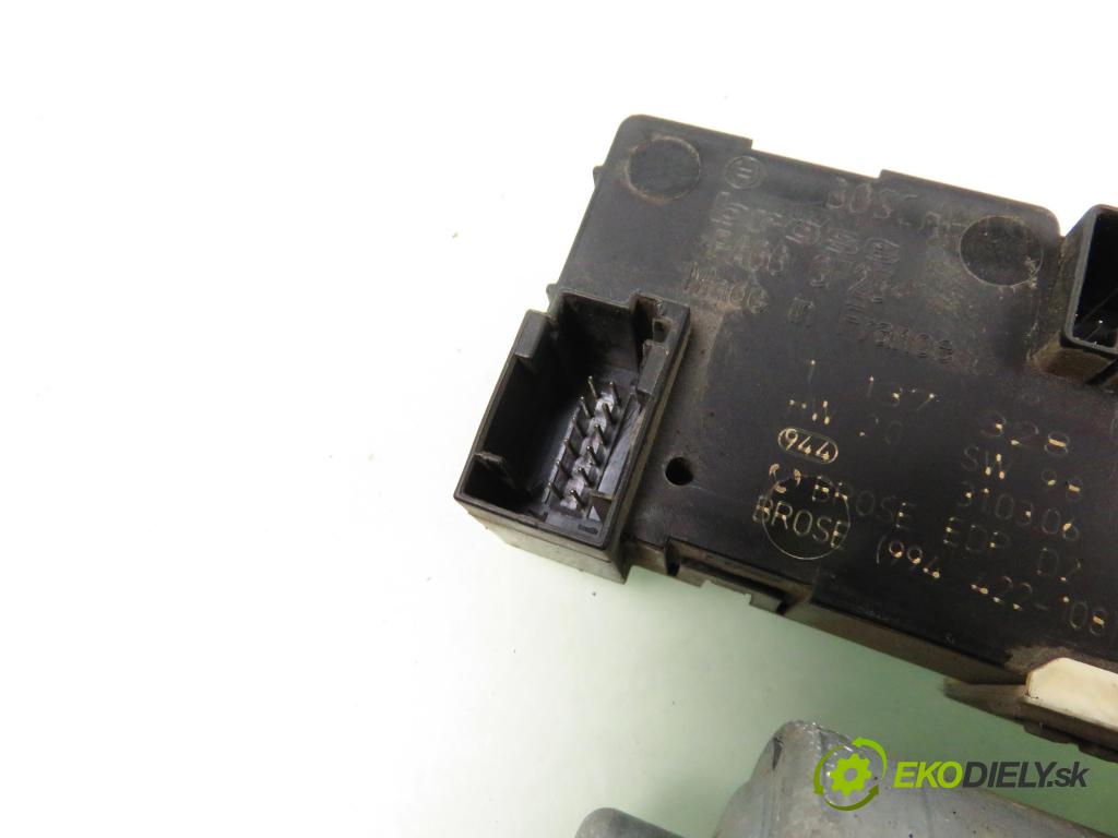 SEAT IBIZA III (6L1) HB 2003 74,00 1.9 TDI - ATD 1896,00 motorek sťahovaní oken LP 1137328401 ; 0130822200