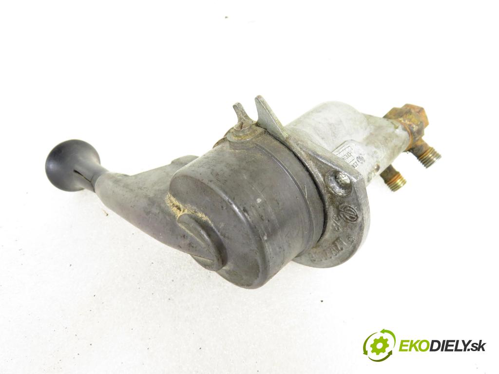 FSC STAR 742 4X2 KABINA/PLATFORMA 1997 80,00 4CT107 4360,00 VENTIL brzdy 42122006