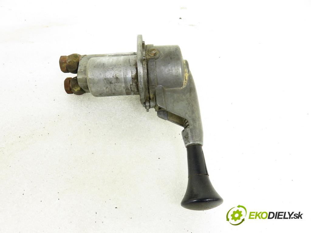 FSC STAR 742 4X2 KABINA/PLATFORMA 1997 80,00 4CT107 4360,00 VENTIL brzdy 42122006