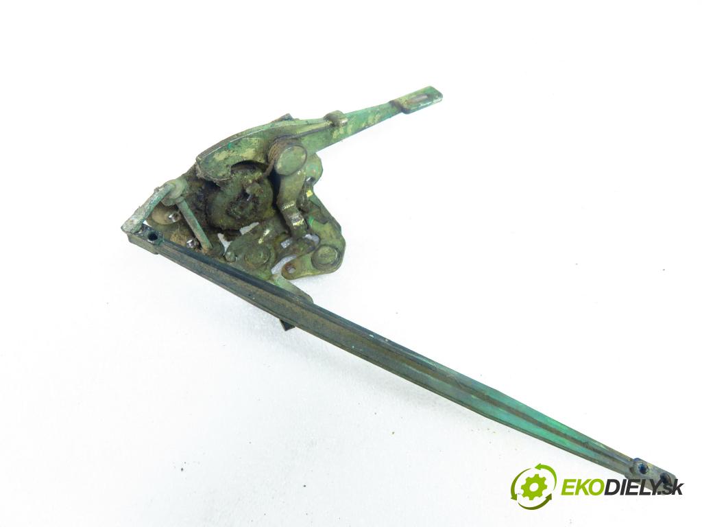 FSC STAR 742 4X2 KABINA/PLATFORMA 1997 80,00 4CT107 4360,00 zámok