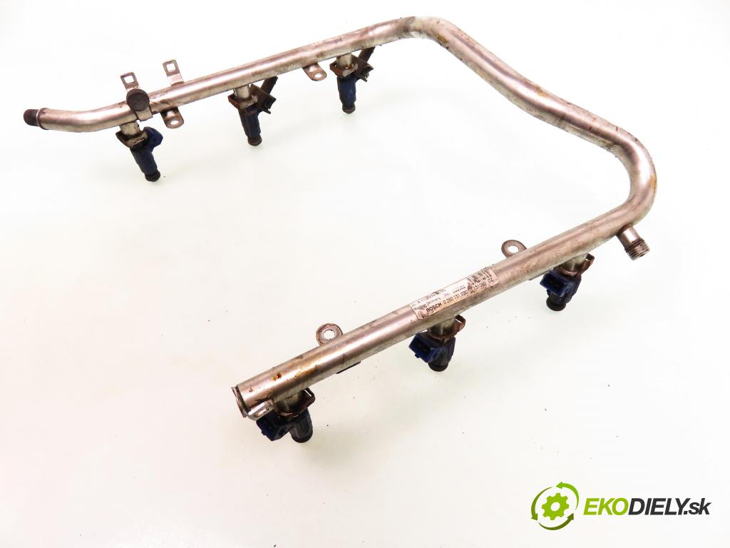 MERCEDES-BENZ KLASA E (W210) KOMBI 2000 162,00 E 320 (210.055) - M 104.995 3199,00 Lišta vstrekovacia 0280151080; A1120700595; A1120780149 (Vstrekovacie lišty)