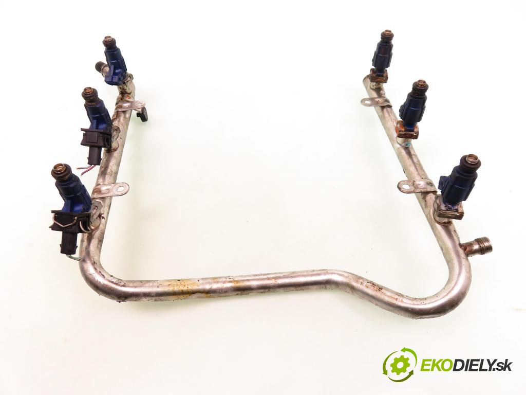 MERCEDES-BENZ KLASA E (W210) KOMBI 2000 162,00 E 320 (210.055) - M 104.995 3199,00 Lišta vstrekovacia 0280151080; A1120700595; A1120780149 (Vstrekovacie lišty)