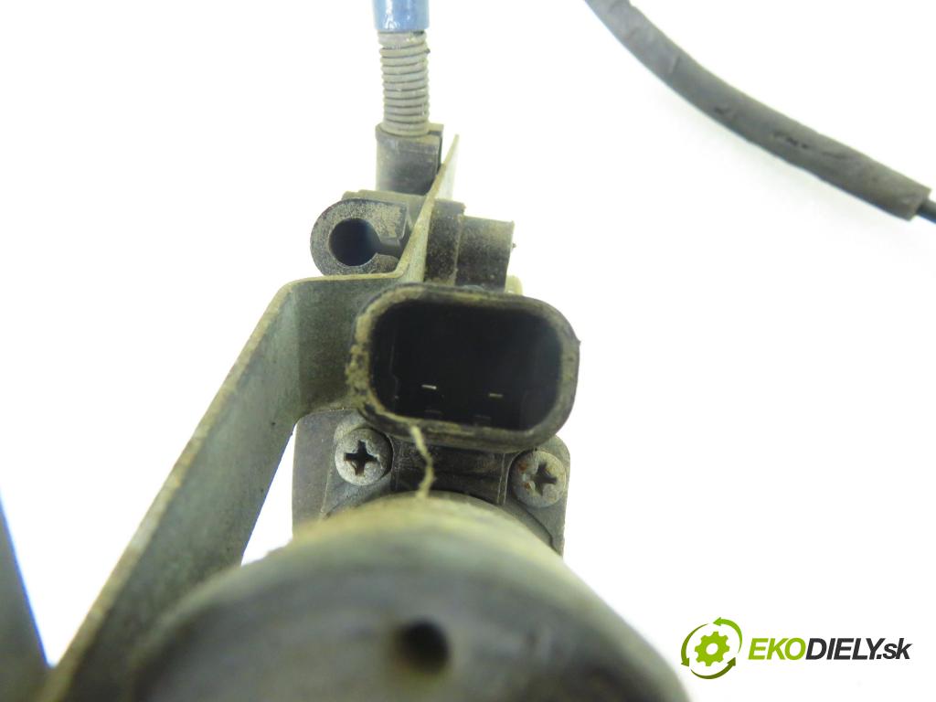 LAND ROVER FREELANDER (L314) SUV 2000 72,00 2.0 DI 4x4 - 20 T2N 1994,00 Mechanizmus okien 180209 ; D239805454500008