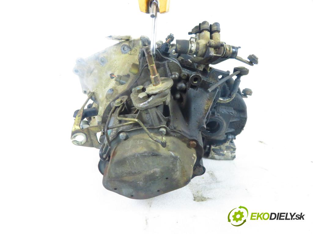 CITROEN XSARA nadwozie zamknięte / kombi KOMBI 2001 66,00 2.0 HDi - RHY (DW10TD) 1997,00 Prevodovka MANUALNA 20DL42