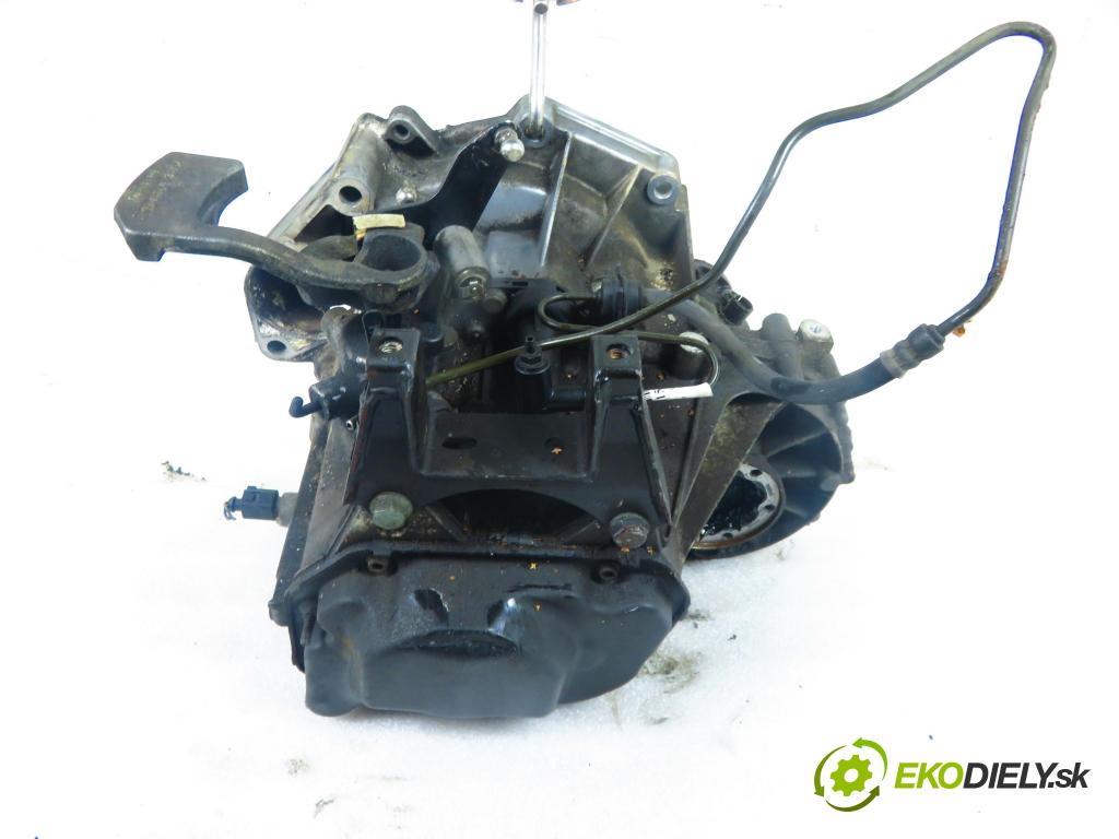 AUDI A2 (8Z0) HB 2003 81,00 1.6 FSI - BAD 1598,00 Prevodovka MANUALNA GKZ; GKZ14023