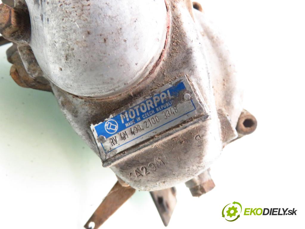 DAEWOO LUBLIN 3 KABINA/PLATFORMA 2000 66,00 2.4 TD 90 - 4CT90 2417,00 Pumpa vstrekovacia 4M3175; RV4M400 (Vstrekovacie čerpadlá)