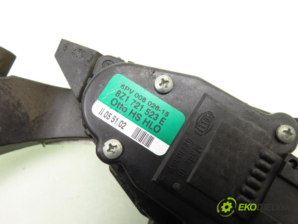 AUDI A2 (8Z0) HB 2003 81,00 1.6 FSI - BAD 1598,00 Potenciometer plynu 8Z1721523E ; 6PV00802615 (Pedále)