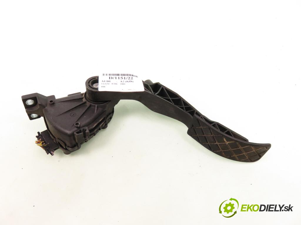 AUDI A2 (8Z0) HB 2003 81,00 1.6 FSI - BAD 1598,00 Potenciometer plynu 8Z1721523E ; 6PV00802615 (Pedále)