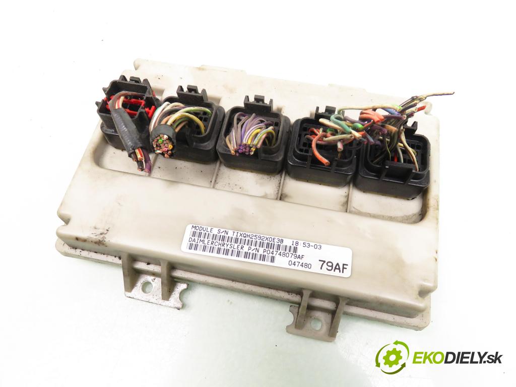 CHRYSLER VOYAGER IV (RG, RS) VAN 2003 105,00 2.5 CRD 143 - ENJ 2499,00 MODUL komfortu P04748079AF
